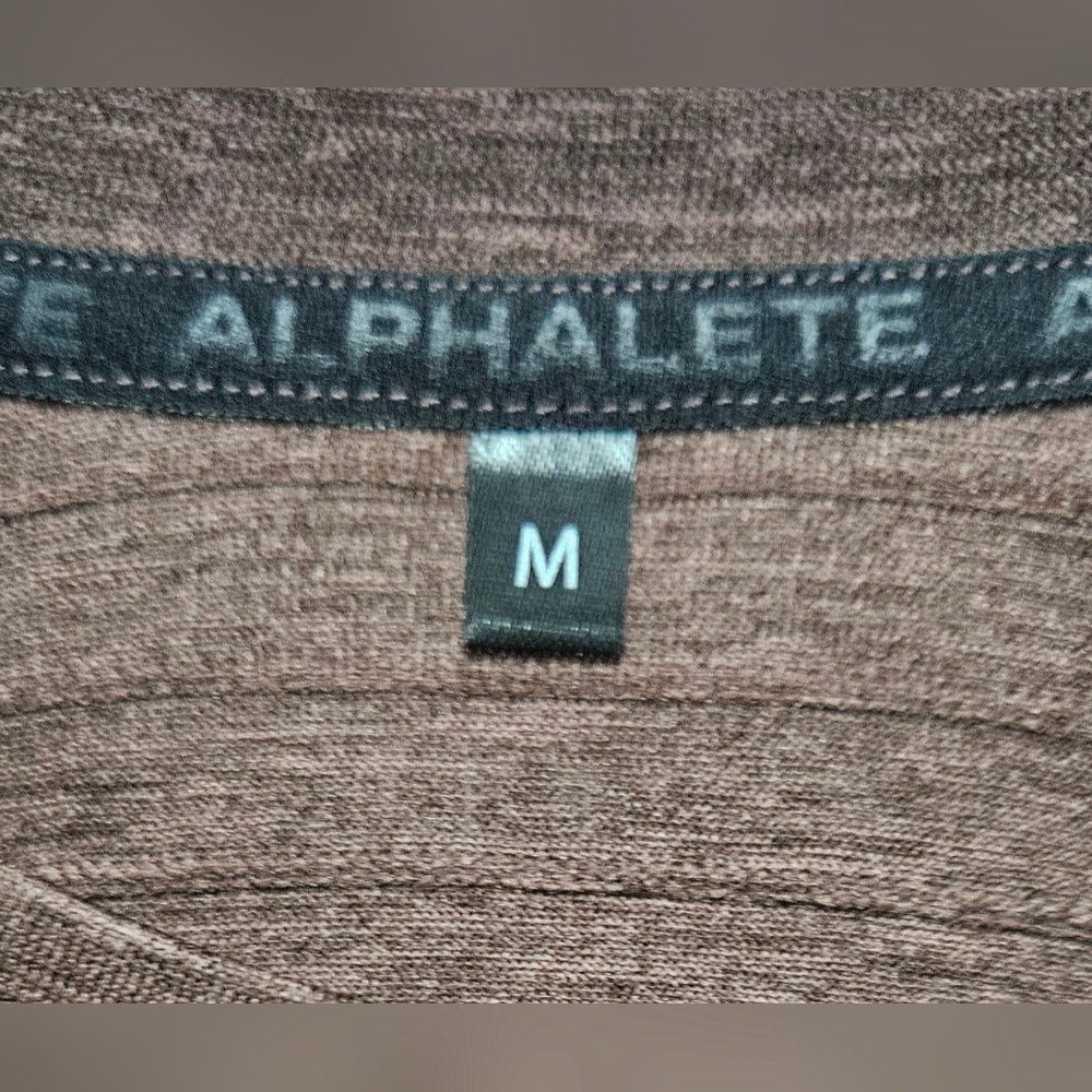 ALPHALETE Hero Seamless Long Sleeve Shirt Bundle. - Picture 6 of 7
